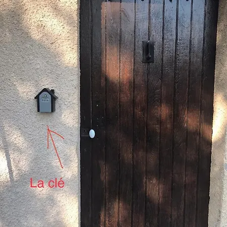 Le De Peyros *